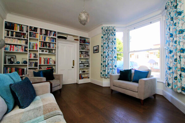 4 Bedrooms, Terraced House